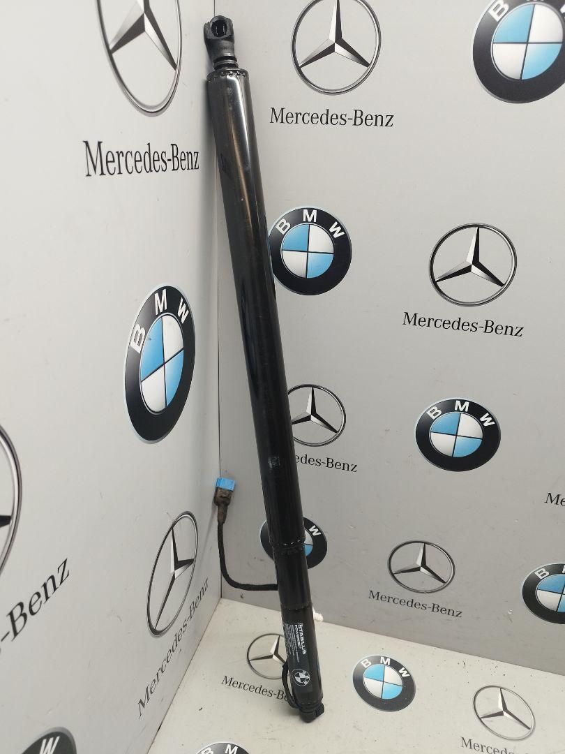 амортизатор крышки багажника (3-5 двери) BMW X4 G02 [рестайлинг] 2023, 2.0 л., дизель, 300, 9482790