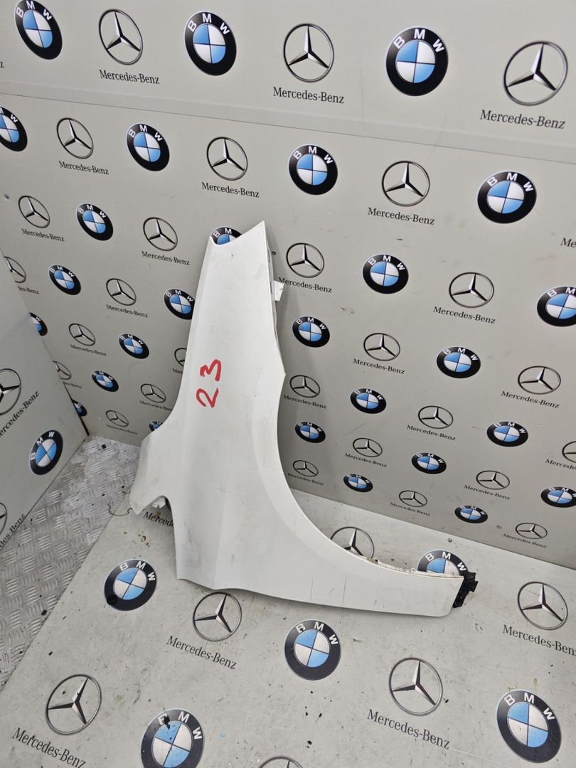 крыло переднее правое BMW 2 серия Active Tourer F45 2015, 2.0 л., бензин