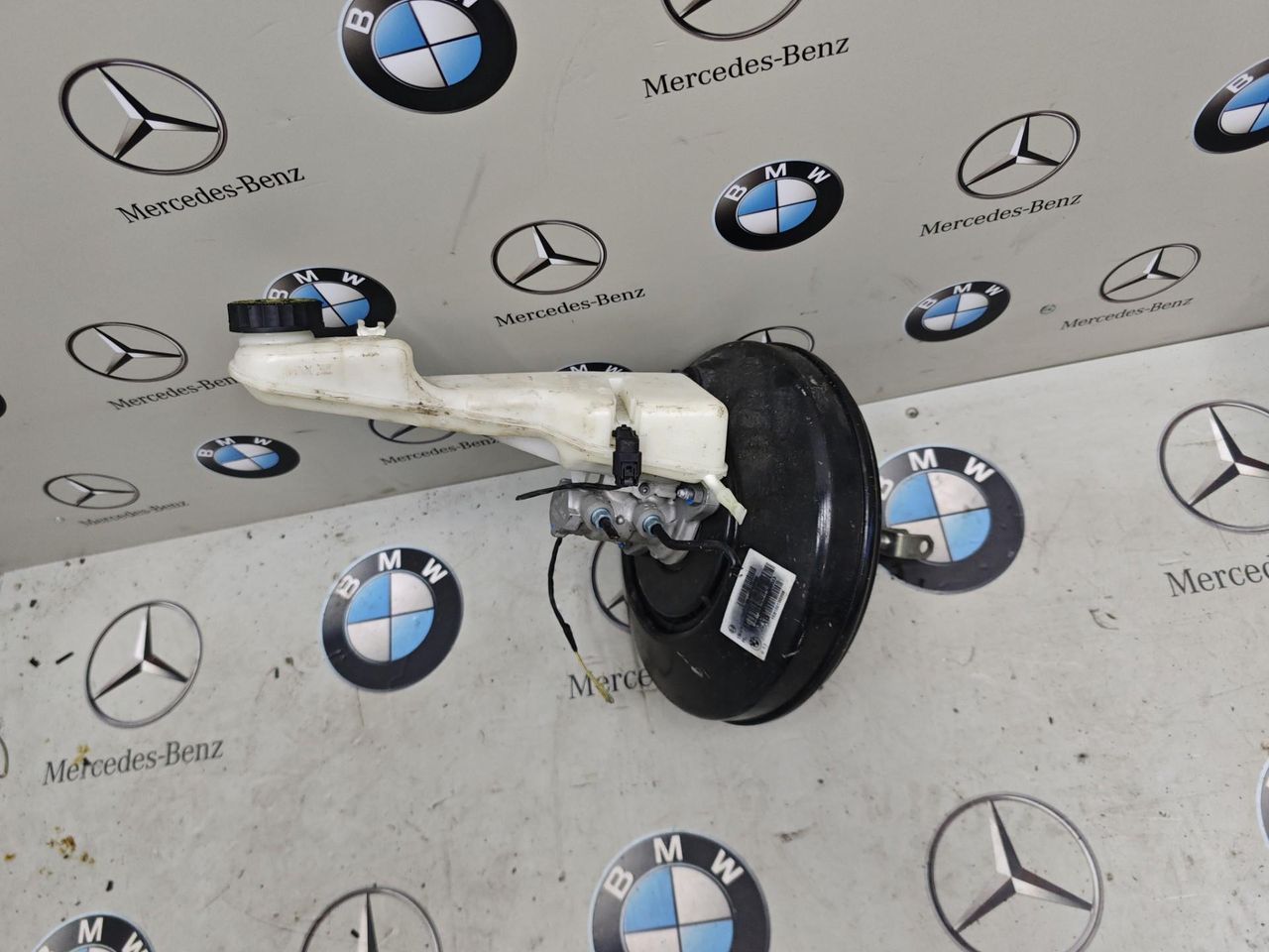 вакуумный усилитель тормозов BMW 2 серия Active Tourer F45 2015, 2.0 л., бензин, 6857914