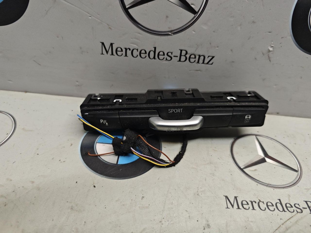 панель управления BMW 2 серия Active Tourer F45 2015, 2.0 л., B48 A20 A, 9323941