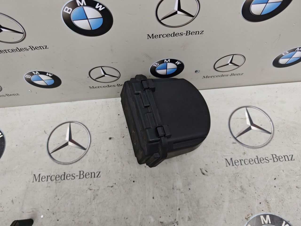 короб предохранителей BMW 2 серия Active Tourer F45 2015, 2.0 л., B48 A20 A, 9224872, 9224854