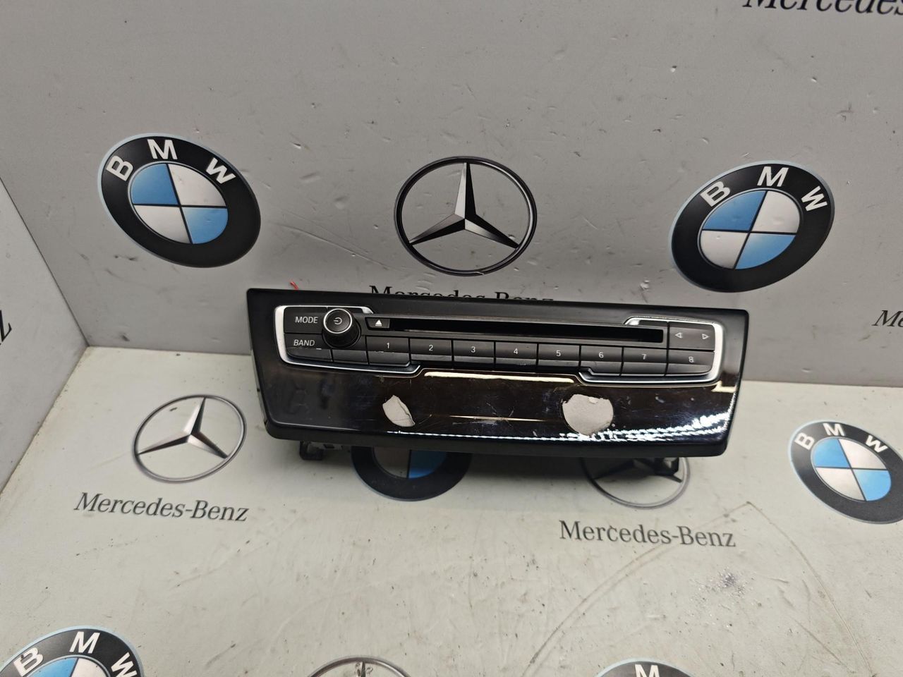 панель управления магнитолой BMW 2 серия Active Tourer F45 2015, 2.0 л., B48 A20 A, 9371456