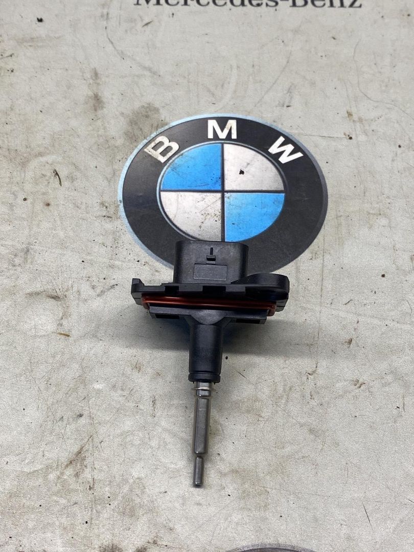 расходомер воздуха BMW X7 G07 [рестайлинг] 2024, 3.0 л., B58B30, бензин, 475, полный привод, 8485041