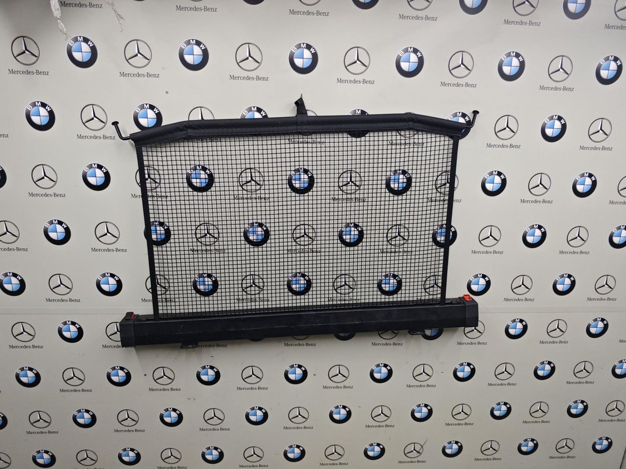 сетка (собачник) BMW 5 серия G30/G31 G31 2018, 2.0 л., B48 B20 A, бензин, задний привод, правый руль, 7466711