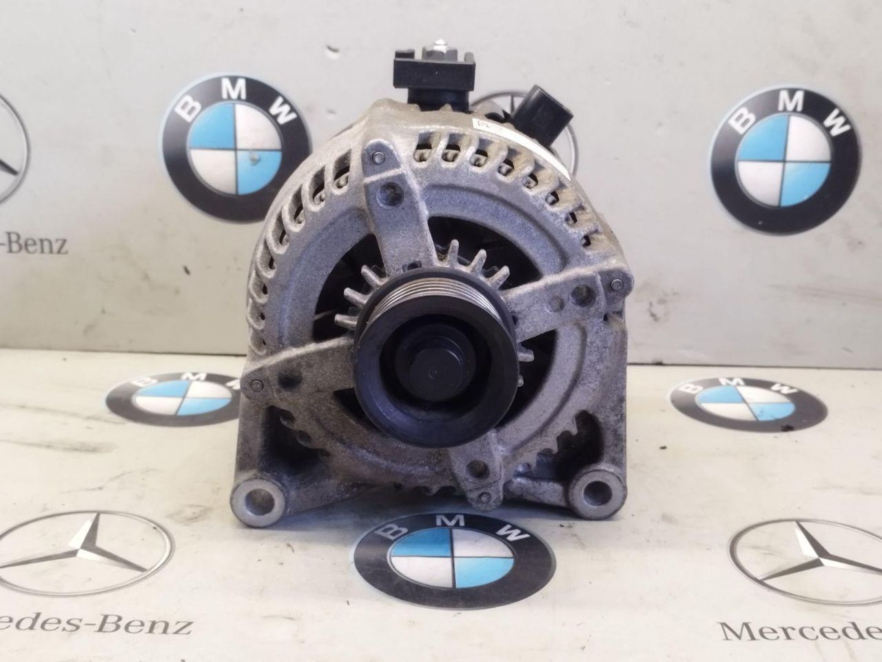 генератор BMW 2 серия Active Tourer F45 2016, 2.0 л., B47 C20 A, дизель, 7640131