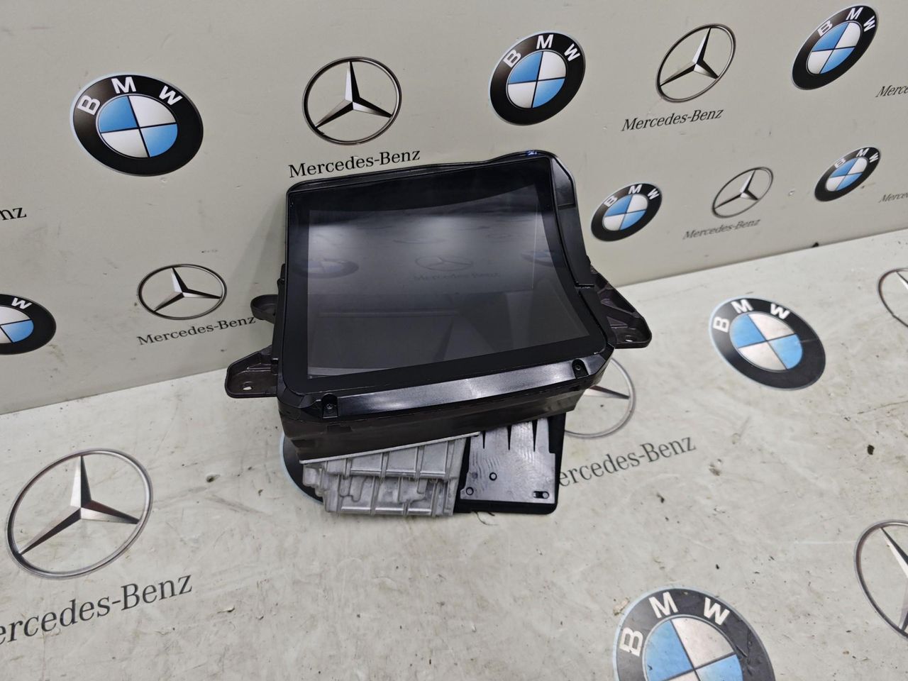 проектор BMW XM G09 2024, 4.4 л., бензин, 475, полный привод, 5A589A1