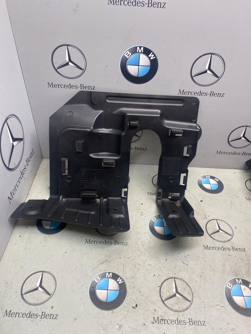 кожух (защита) рулевого механизма BMW X7 G07 [рестайлинг] 2023, 3.0 л., B58 B30 A, бензин, 475, 7424917