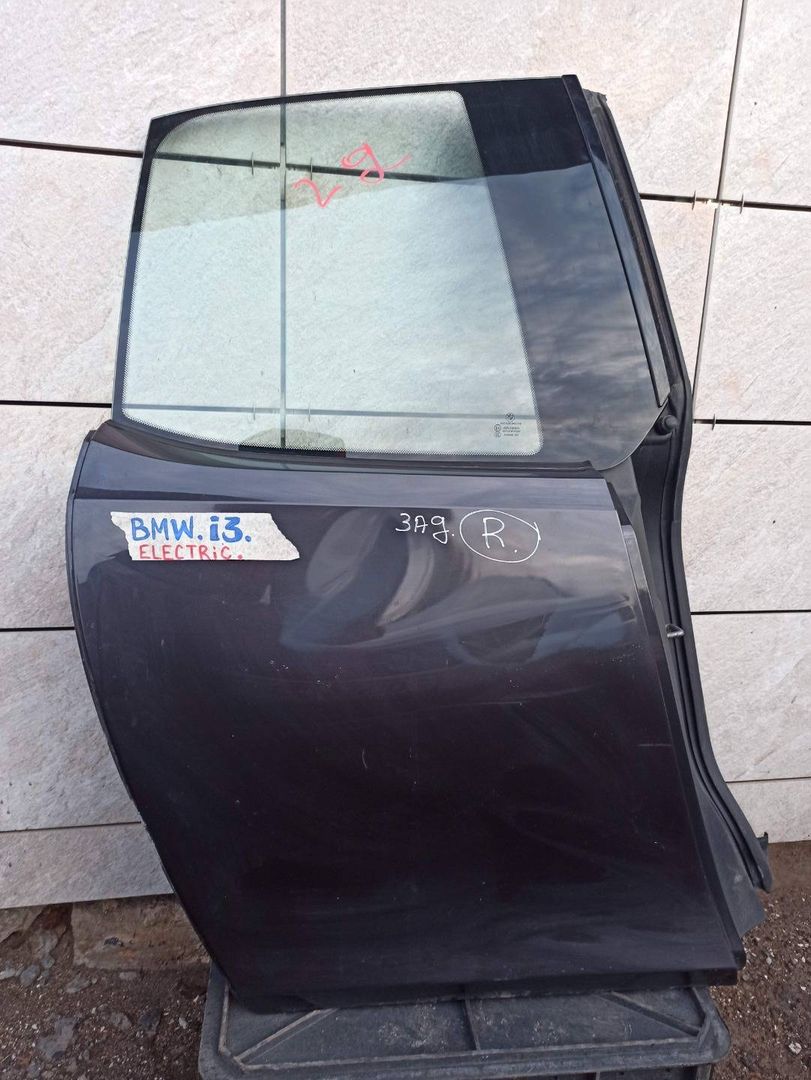 дверь задняя правая BMW i3 L01 2014