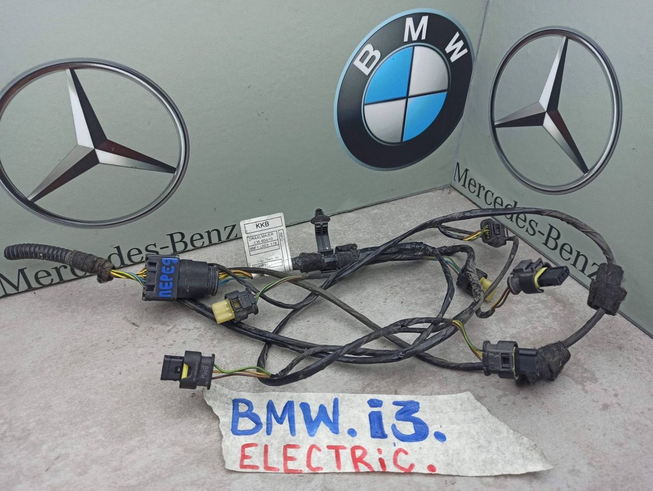 проводка датчиков парковки BMW i3 L01 2014, 9349191