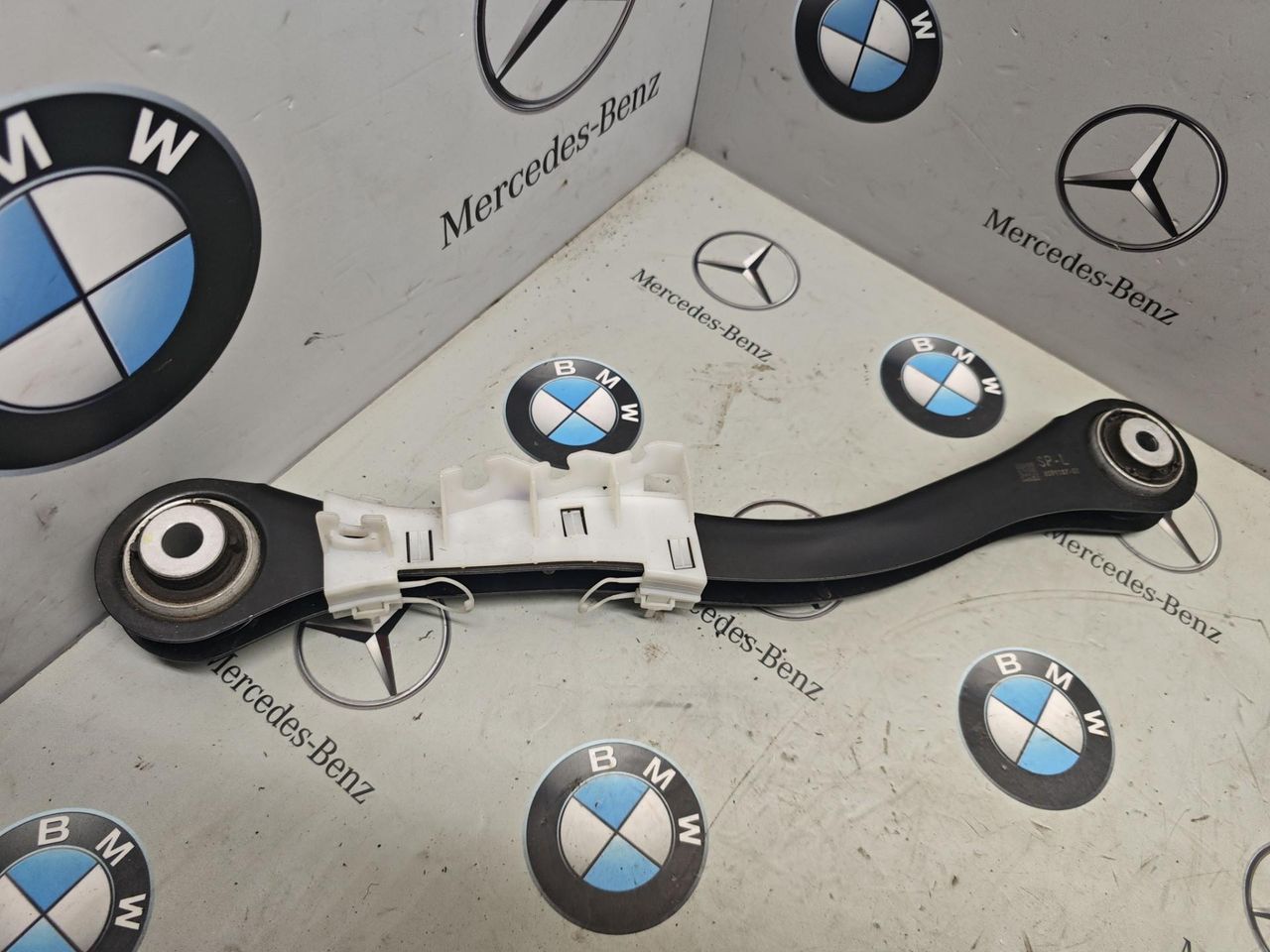 рычаг задний правый BMW XM G09 2024, 4.4 л., бензин, 475, полный привод, 8091187