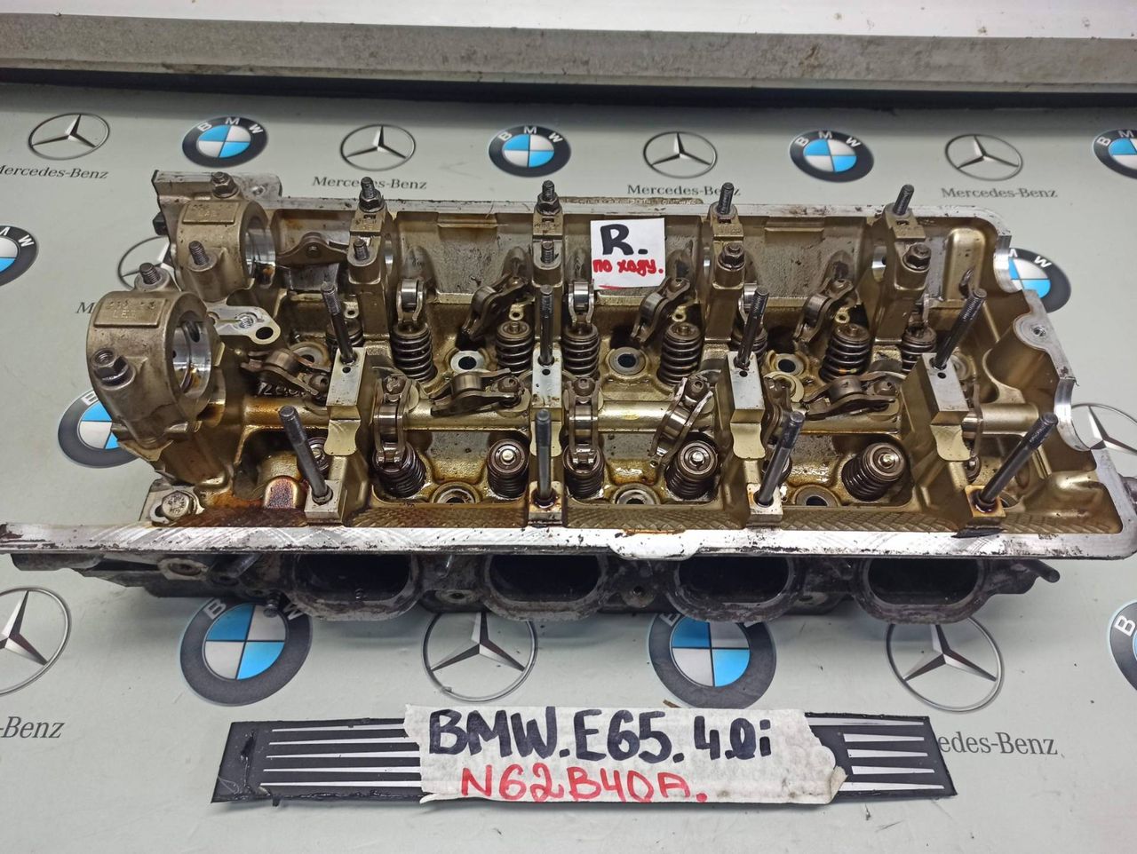 головка блока цилиндров BMW 7 серия E65/E66/E67 2004, 4.0 л., бензин, 7542612 - фото №1