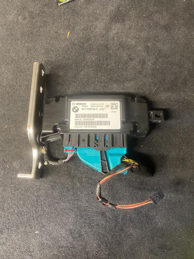 блок AirBag BMW 4 серия F32/F33/F36 2014, 2.0 л., бензин, 9348726
