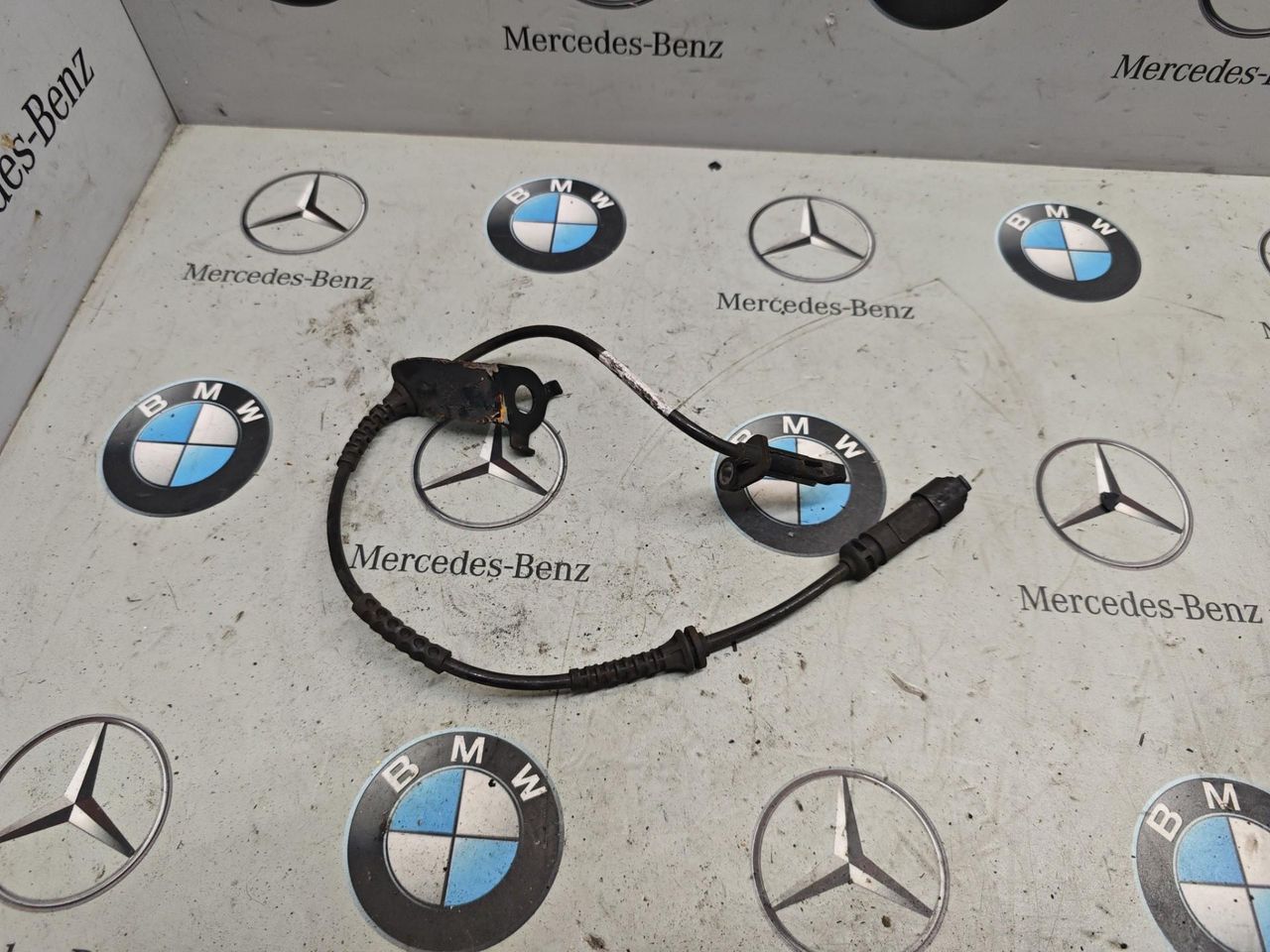 датчик ABS BMW 2 серия Active Tourer F45 2015, 2.0 л., бензин, 6858467