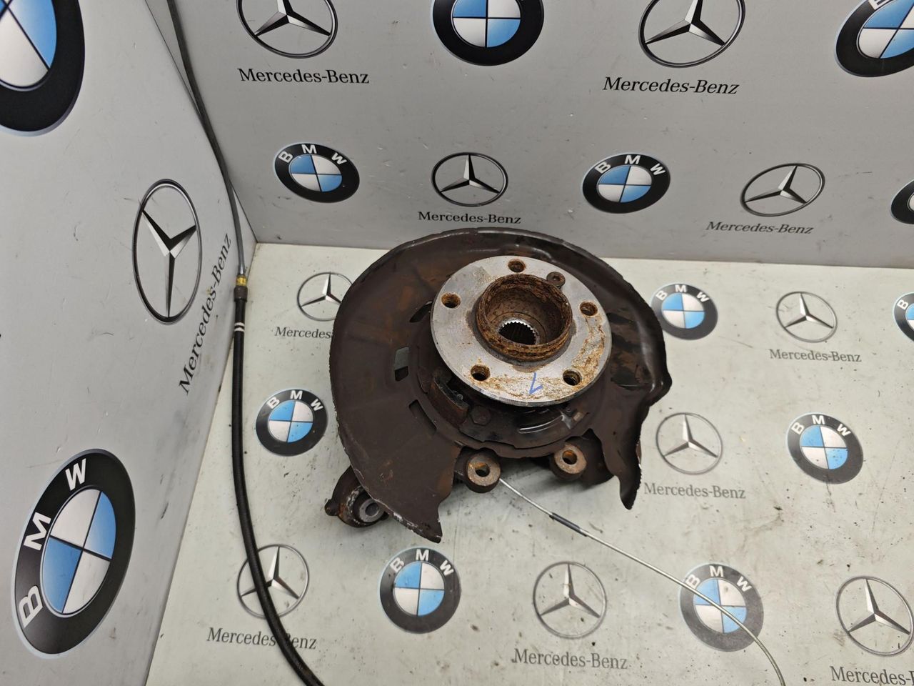 кулак задний правый BMW 4 серия F32/F33 2014, 2.0 л., бензин, купе