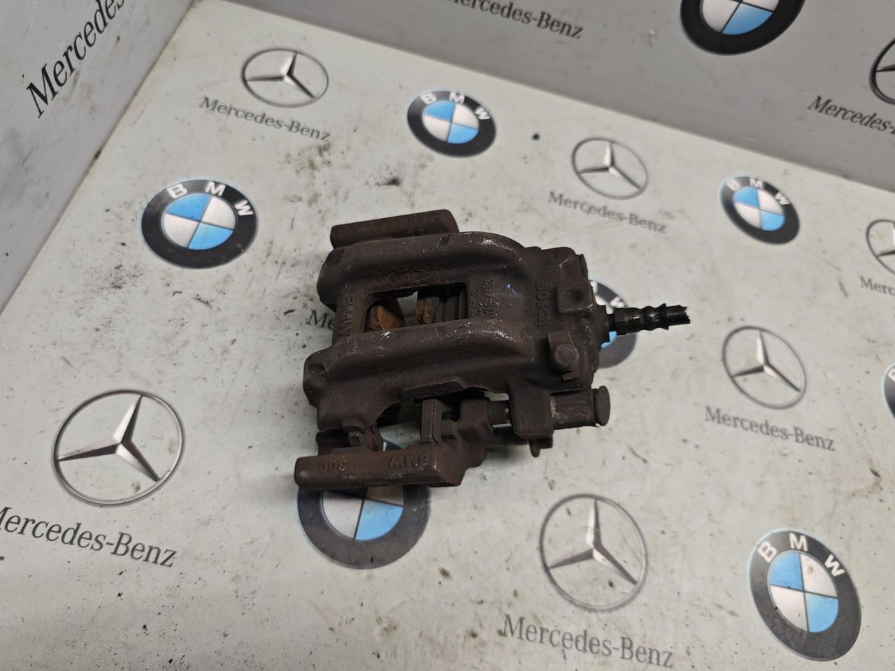 суппорт задний левый BMW 4 серия F32/F33 2014, 2.0 л., бензин, купе