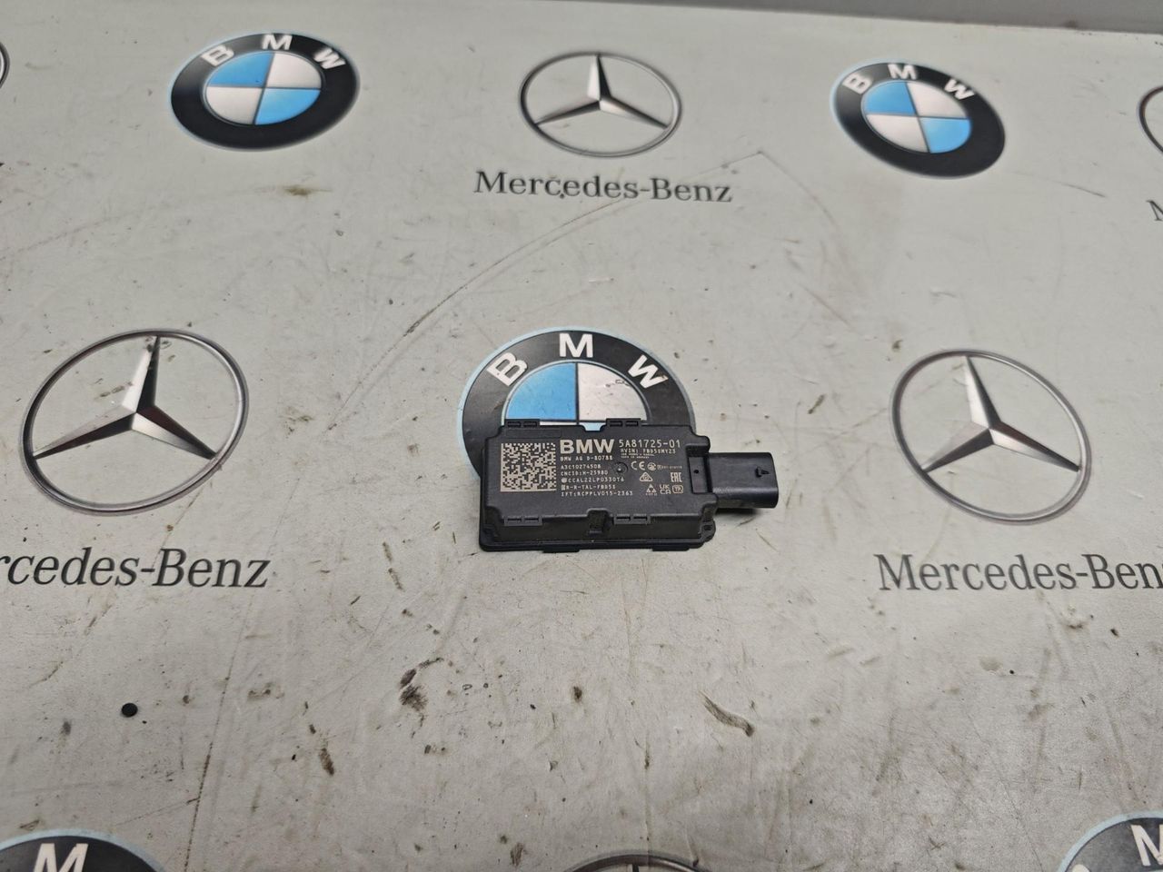 антенна BMW XM G09 2024, 4.4 л., бензин, 475, полный привод, 5A81725