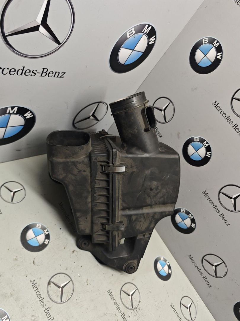 корпус воздушного фильтра BMW X1 E84 [рестайлинг] 2015, 2.0 л., бензин, 7588280