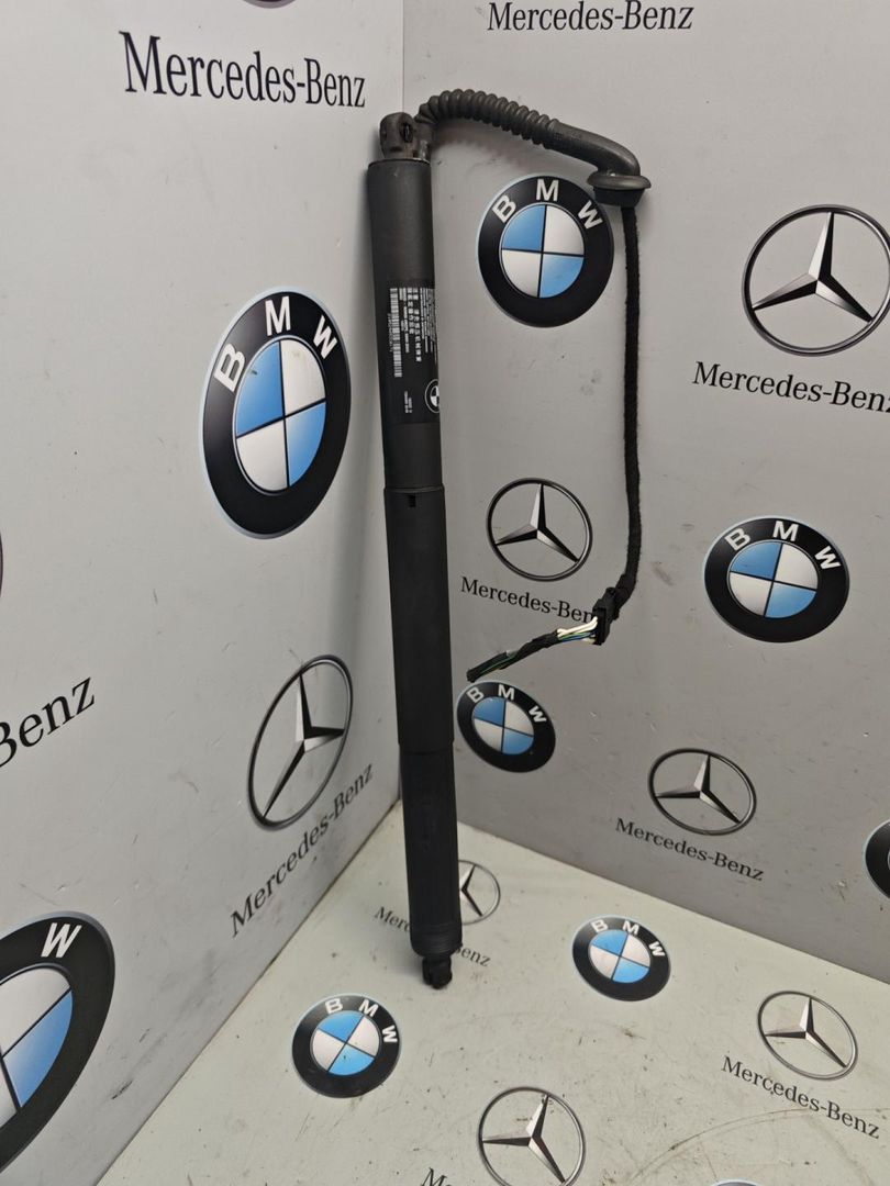 амортизатор крышки багажника (3-5 двери) BMW X5 F15 2015, 3.0 л., дизель, 7294469