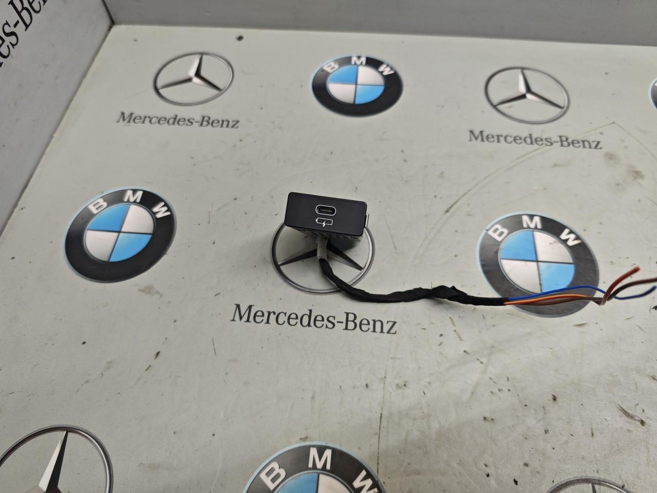 порт зарядный BMW X4 M F98 [рестайлинг] 2023, 475, 5A84161