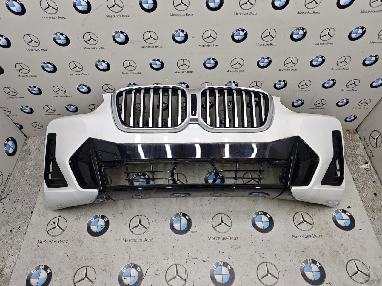 бампер передний BMW X3 G01 [рестайлинг] 2023, 2.0 л., бензин, a300