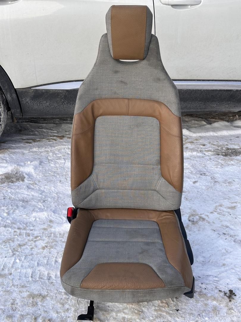 сиденье переднее BMW i3 L01 2014
