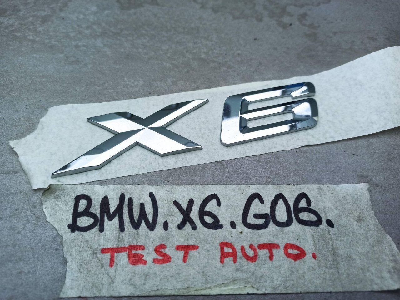 эмблема BMW X6 G06 [рестайлинг] 2023, 3.0 л., бензин, c36