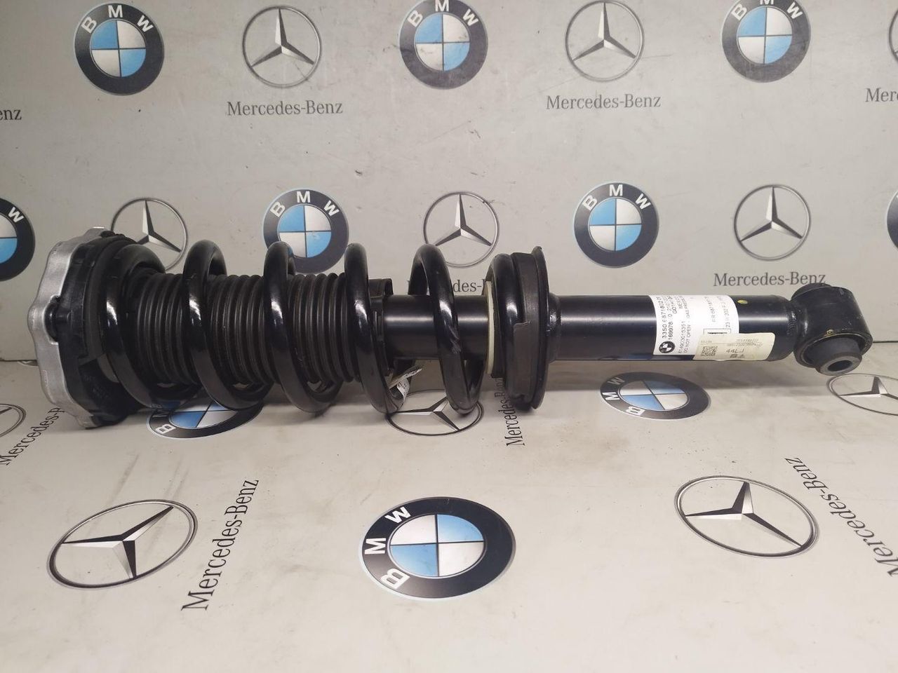 амортизатор задний BMW X3 G01 [рестайлинг] 2023, 2.0 л., бензин, a300, 6871802