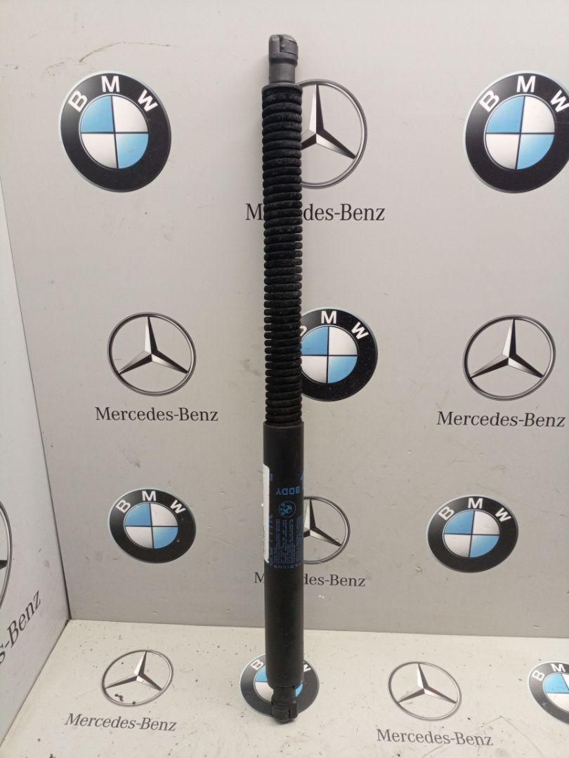 амортизатор крышки багажника (3-5 двери) BMW X3 G01 [рестайлинг] 2023, 2.0 л., бензин, a300, 7497482