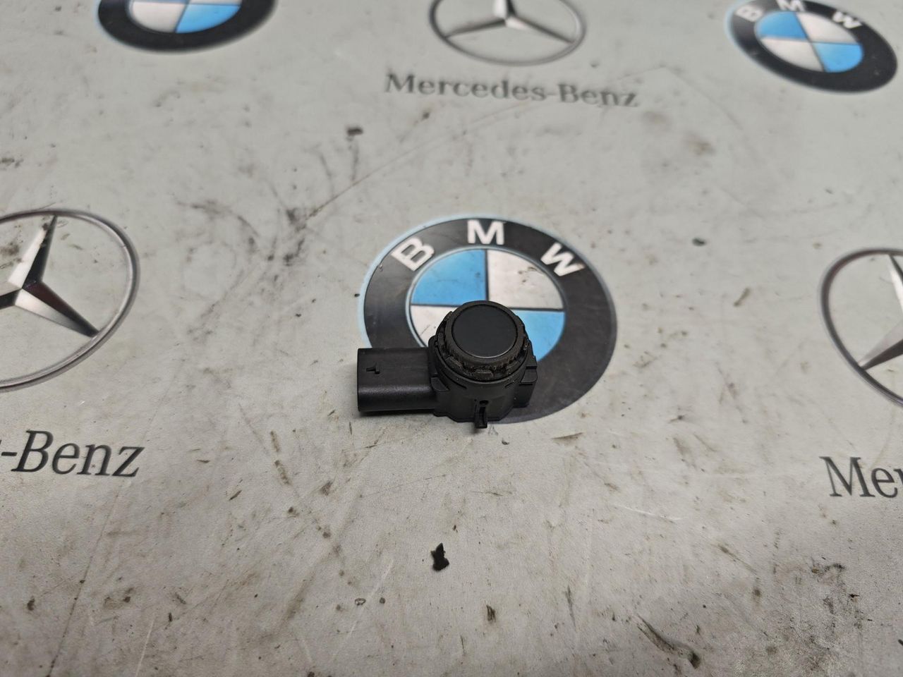 датчик парктроника BMW X3 G01 [рестайлинг] 2023, 2.0 л., бензин, a300, 9826784