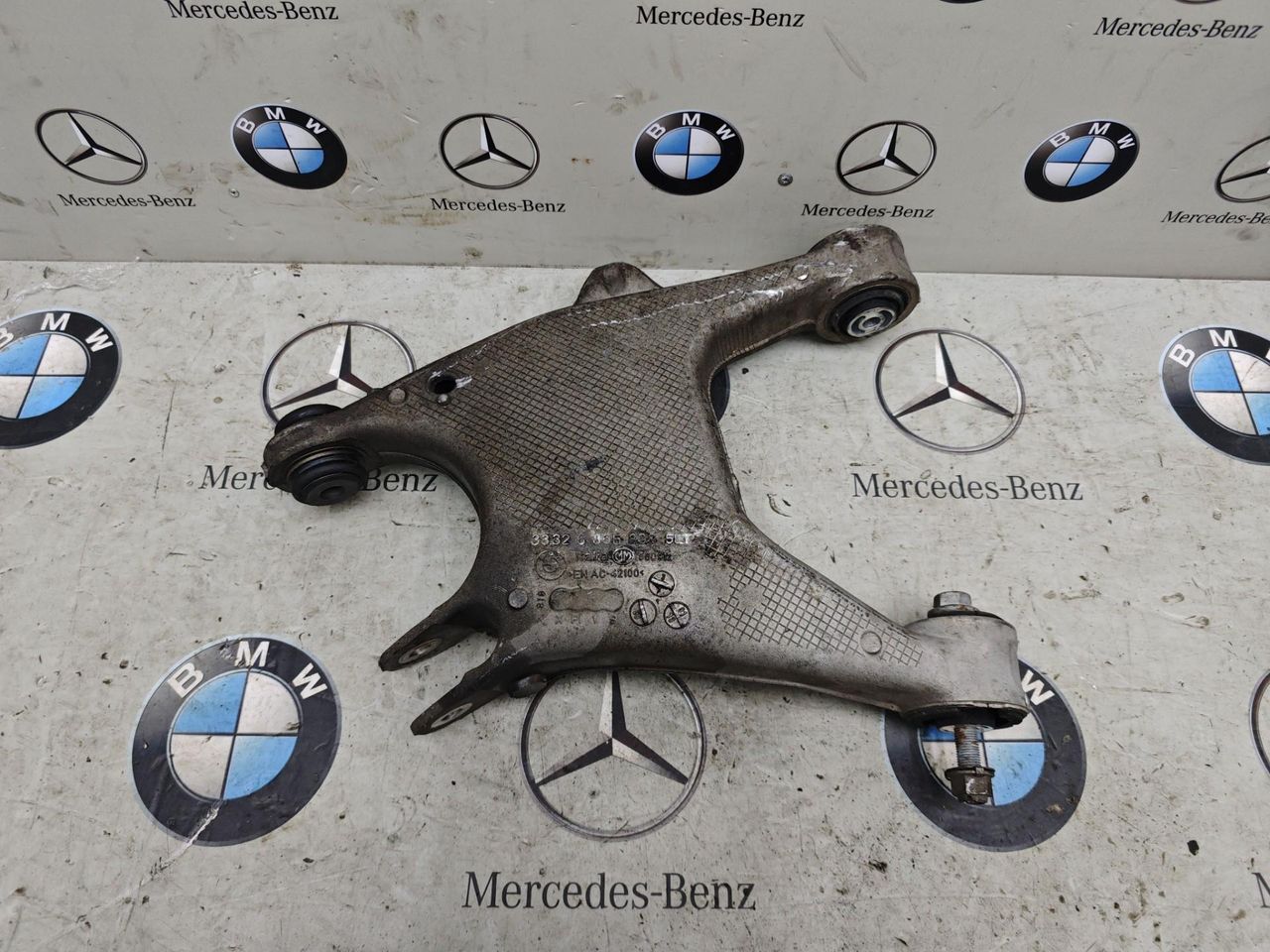 рычаг задний нижний BMW 6 серия F06/F12/F13 2014, 3.0 л., бензин, 6865899