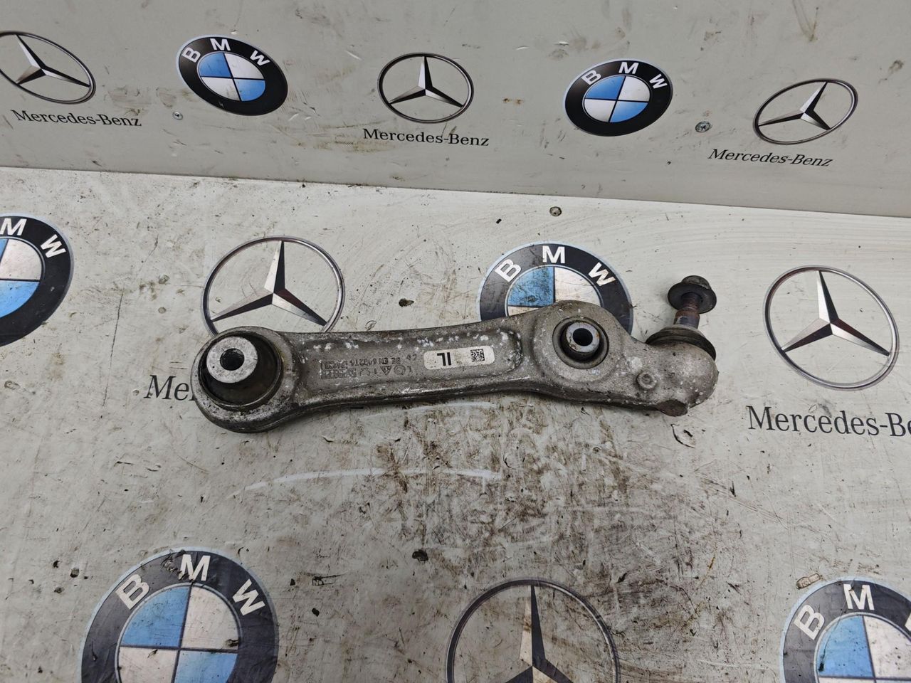 рычаг передний левый BMW 6 серия F06/F12/F13 2014, 3.0 л., бензин