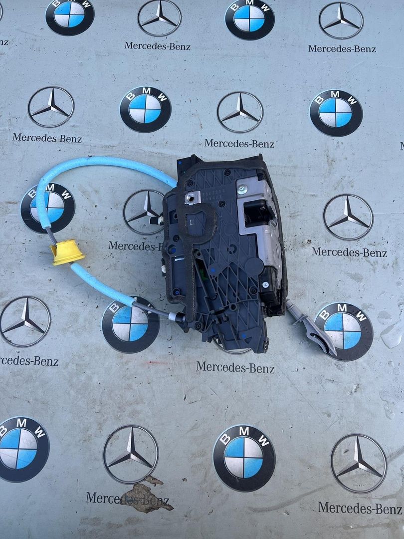 замок двери передней правой BMW iX I20 2024, 5A258C6