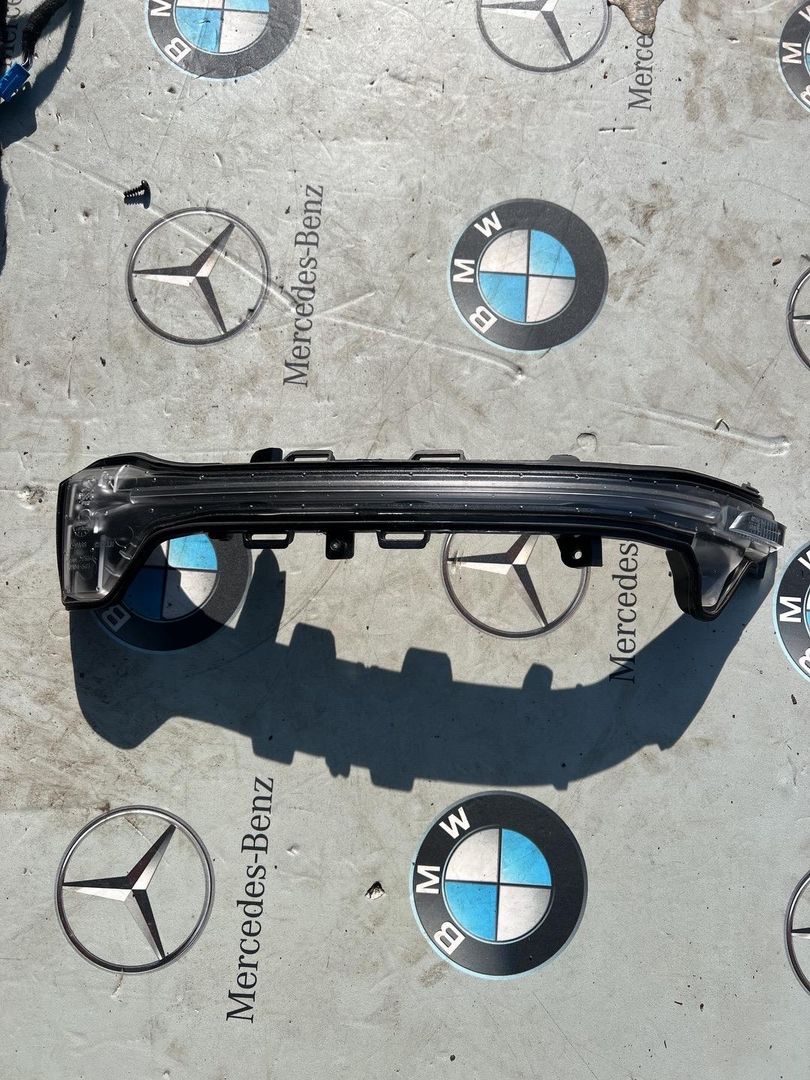 повторитель поворотов BMW iX I20 2024