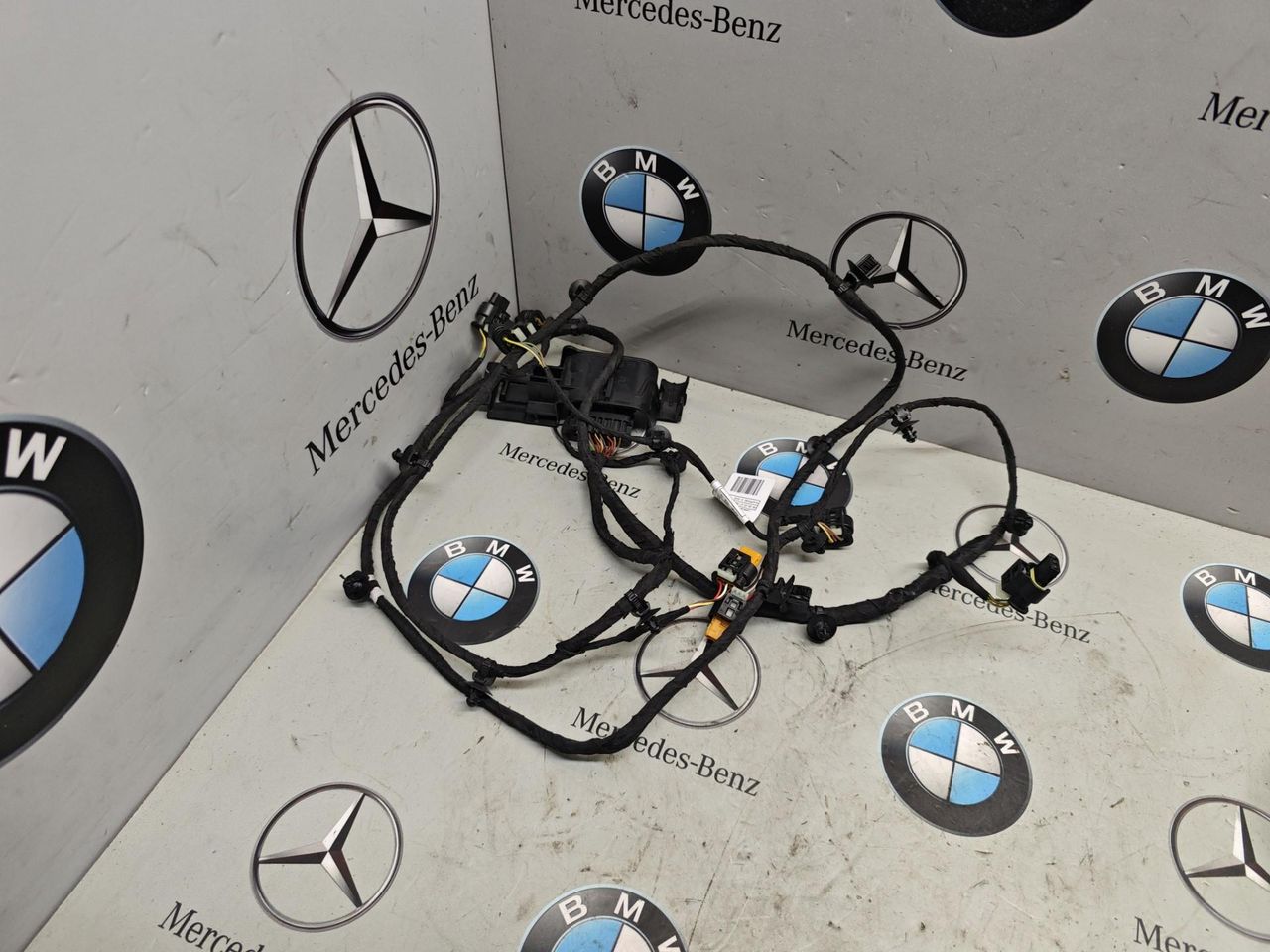 проводка датчиков парковки BMW X5 M F95 [рестайлинг] 2023, 4.4 л., бензин, 416, 5A75A15, 5A75A13