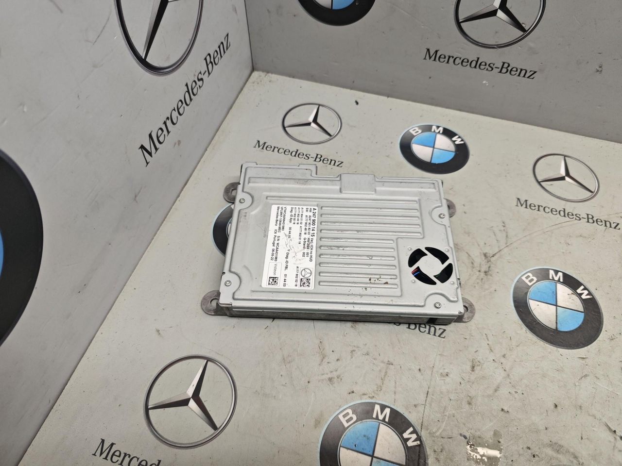 блок управления монитором Mercedes-Benz GLB-Класс 1 поколение 2022, бензин, задний привод, A2479001415, A1779040102, A1779024918, A1779025018, A1779025118