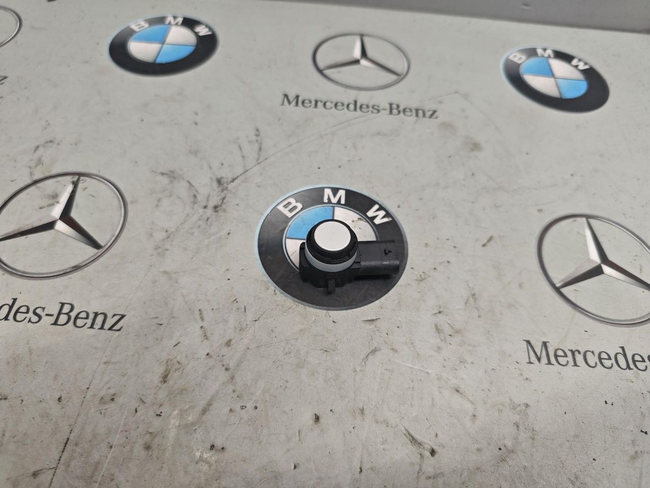парктроник задний BMW X7 G07 [рестайлинг] 2023, 4.4 л., бензин, a96, полный привод, правый руль, 5A179A0