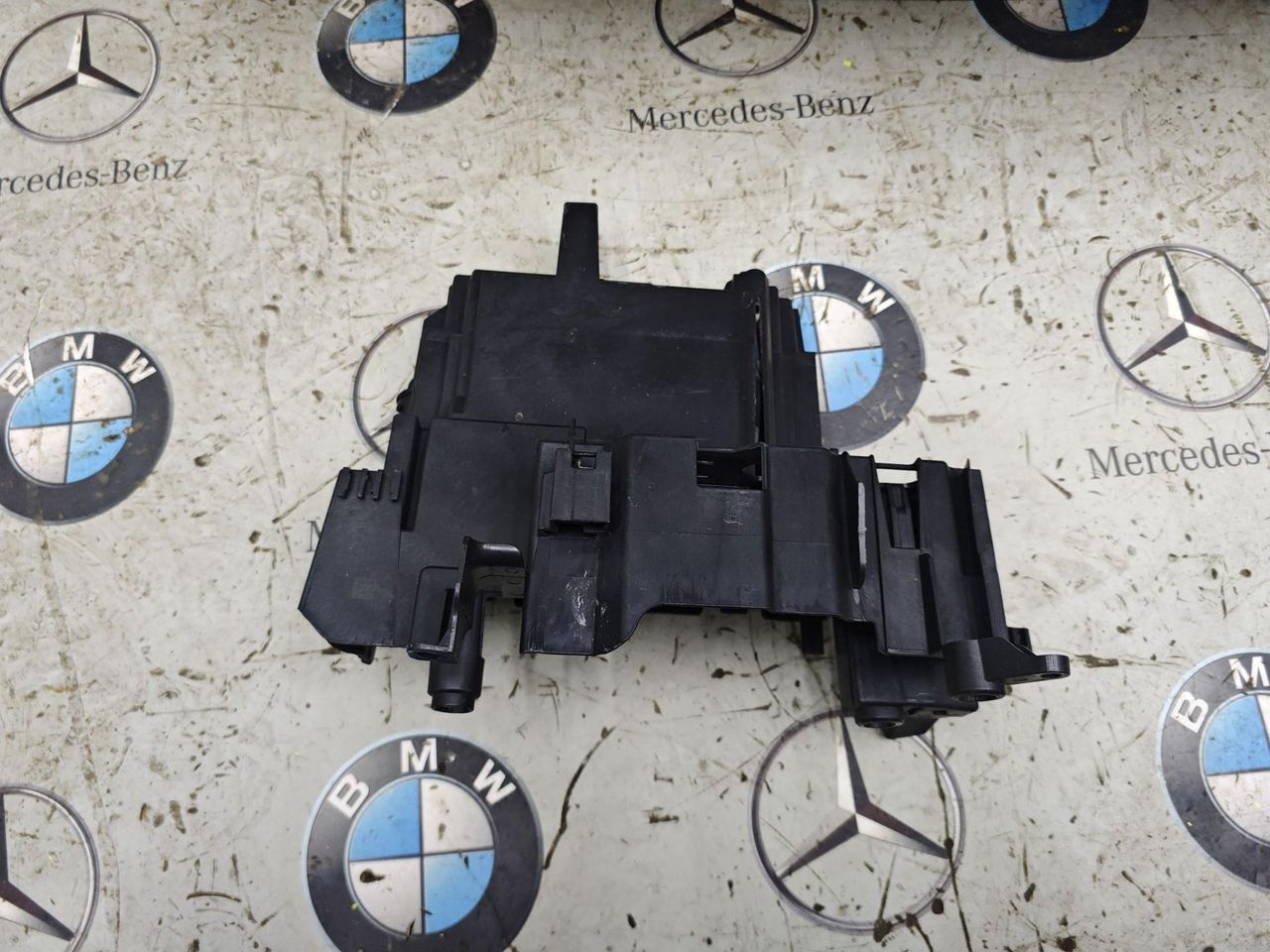 кронштейн блока управления BMW X5 G05 [рестайлинг] 2023, 3.0 л., бензин, c4p, полный привод, 9454031