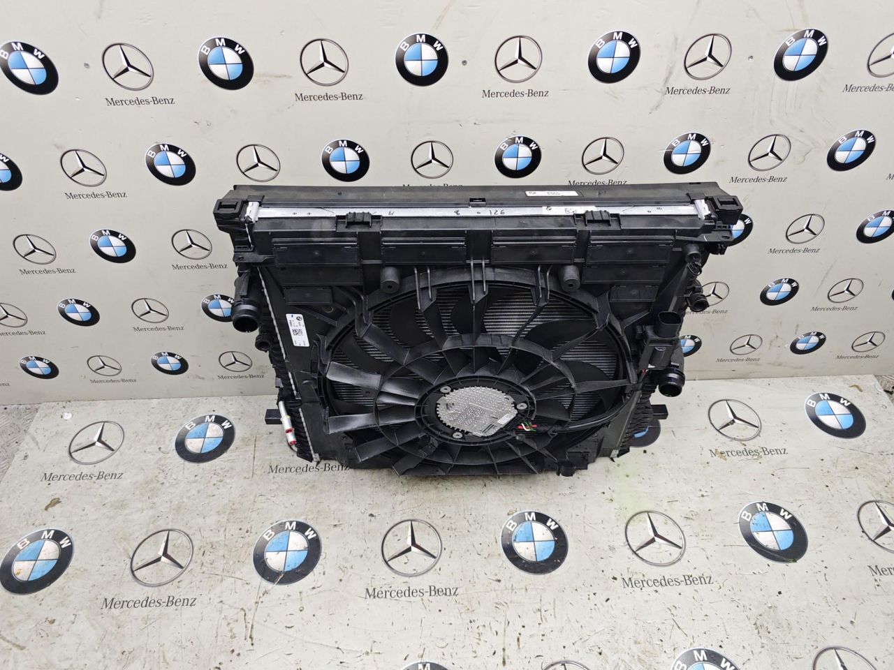 кассета радиаторов BMW X5 G05 [рестайлинг] 2023, 3.0 л., бензин, c4p, полный привод, 8655761, 5A5C817, 5A4AEE5, 8642748