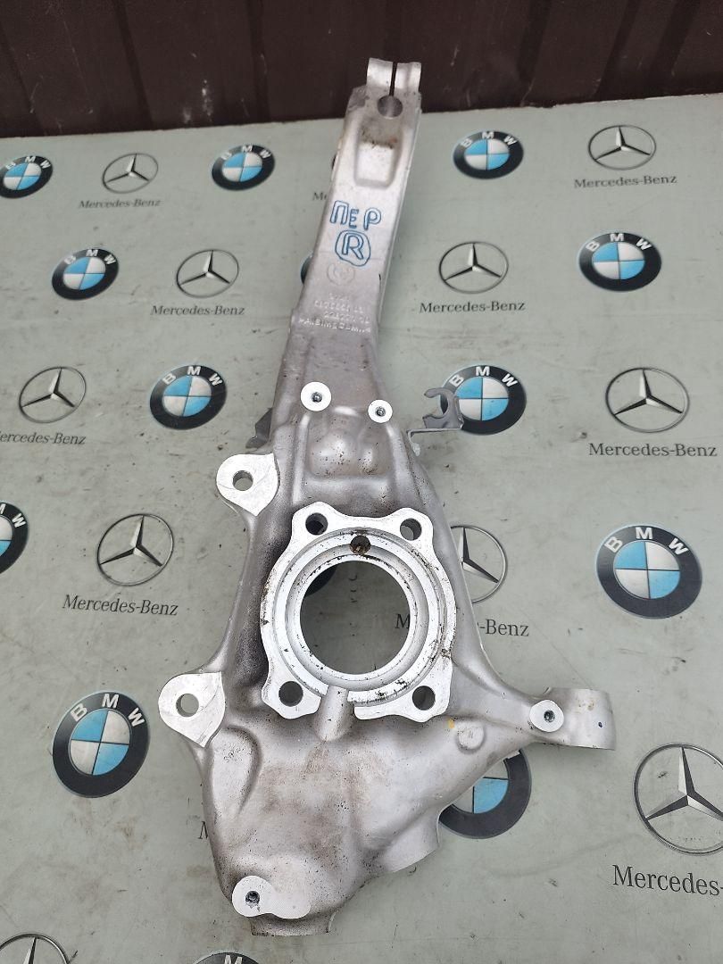 кулак поворотный правый BMW X6 G06 [рестайлинг] 2023, 3.0 л., бензин, c36, 6876656
