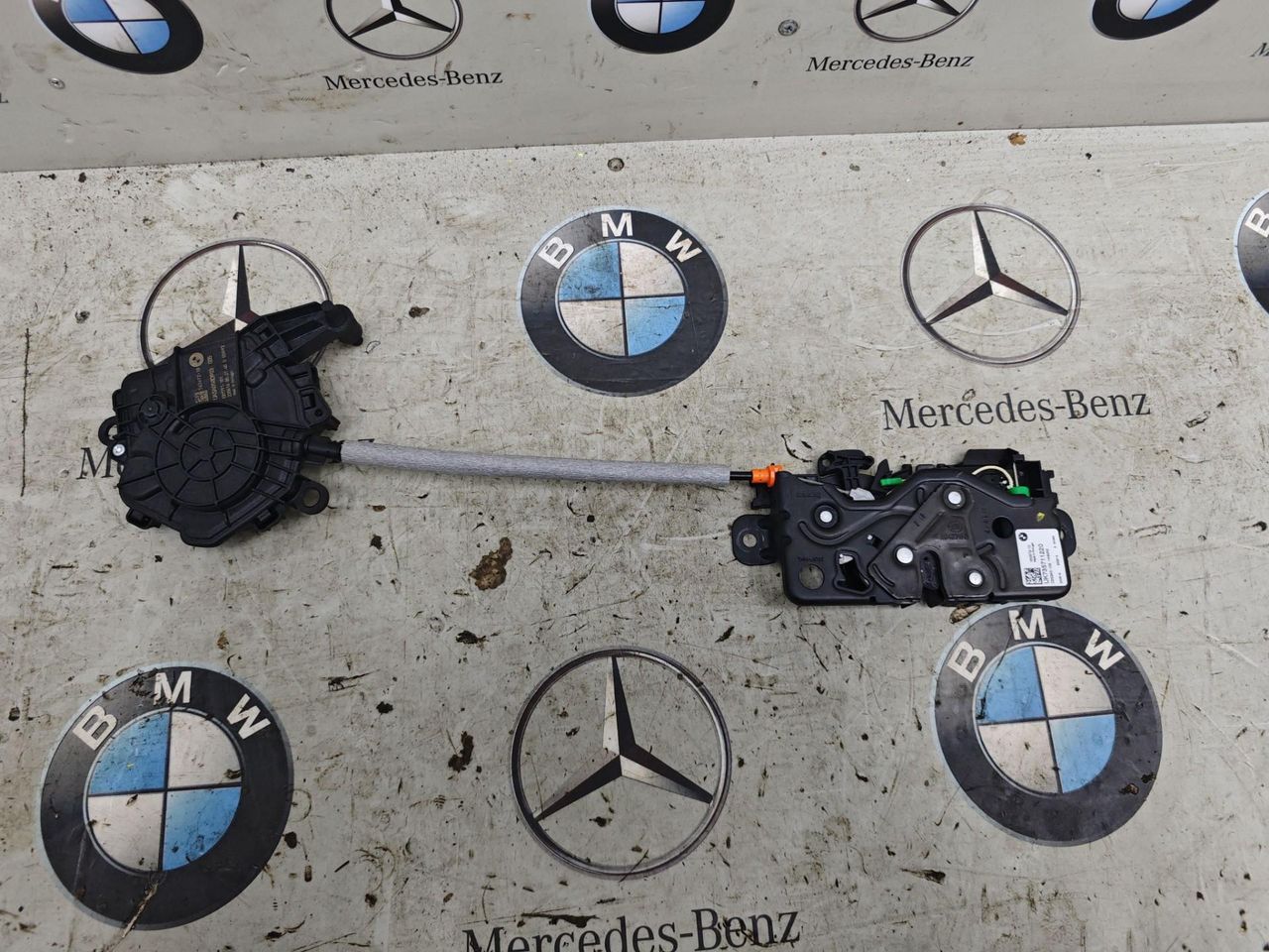 замок багажника BMW X5 G05 [рестайлинг] 2023, 3.0 л., бензин, c4p, полный привод, 7357112, 5A058D9
