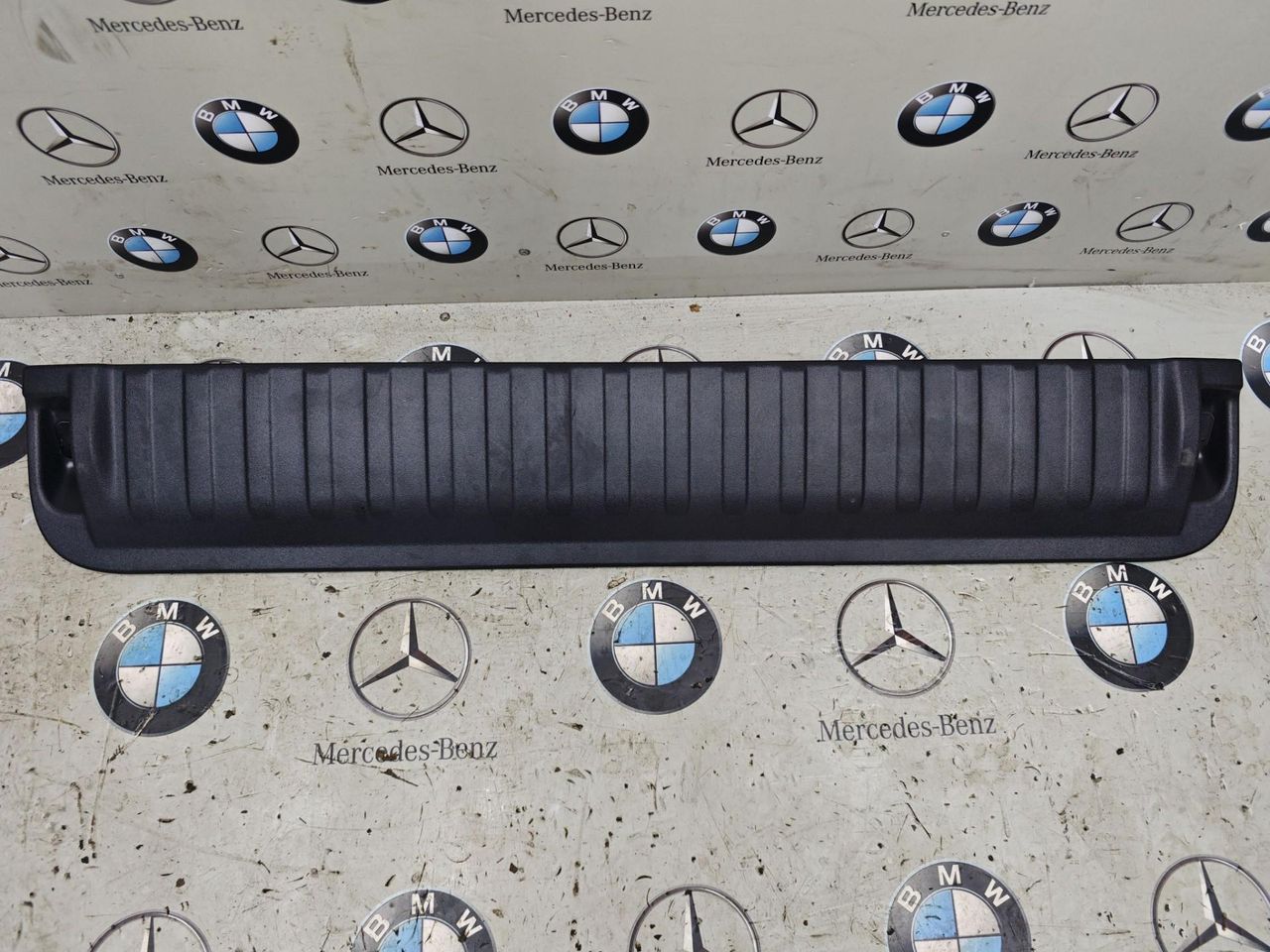 Пластик заднего борта BMW X5 G05 [рестайлинг] 2023, 3.0 л., бензин, c4p, полный привод, 7441649
