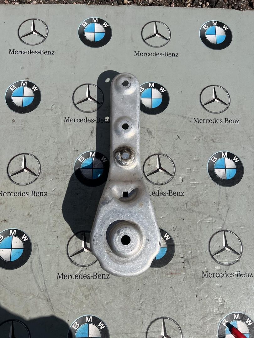 Реактивная тяга задней подвески BMW 8 серия G14/G15 [рестайлинг] 2022, 3.0 л., B58B30C, бензин, АКПП, c36, купе, полный привод, 6887416