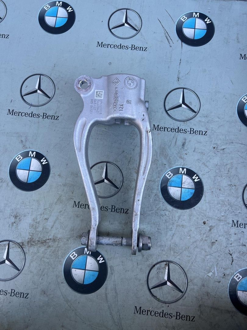 крепление амортизатора BMW 8 серия G14/G15 [рестайлинг] 2022, 3.0 л., B58B30C, бензин, АКПП, c36, купе, полный привод, 6861200