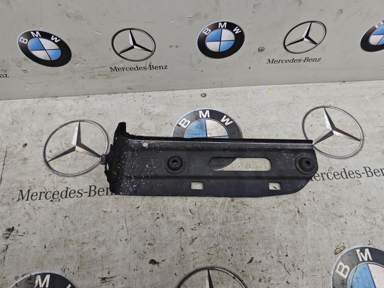 кронштейн (крепление) BMW X5 G05 [рестайлинг] 2023, 3.0 л., бензин, c4p, полный привод, 7443621
