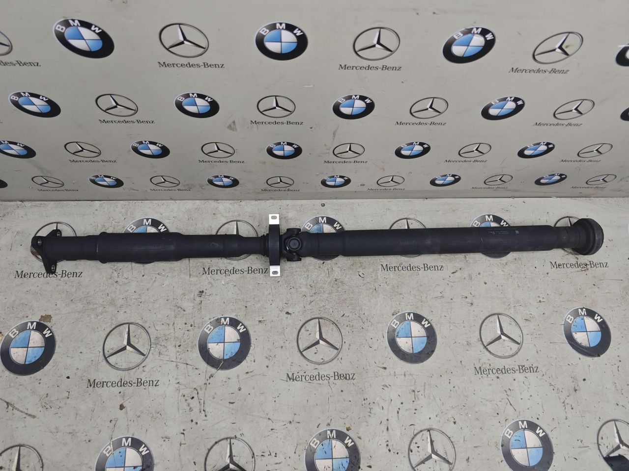 карданный вал BMW XM G09 2023, 4.4 л., бензин, c5y, полный привод, 8837539