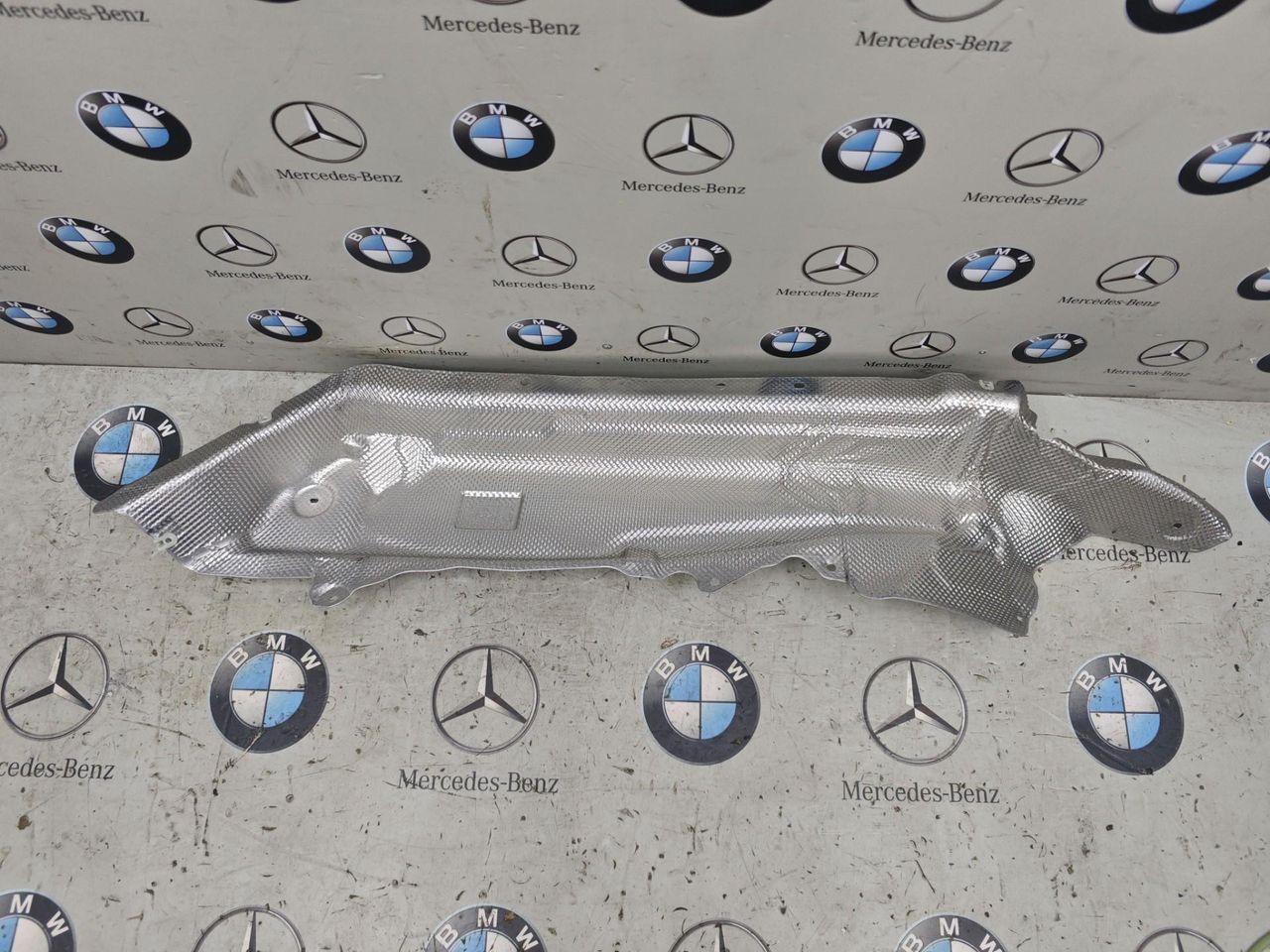 шумоизоляция (термозащита) BMW XM G09 2023, 4.4 л., бензин, c5y, полный привод, 9451756