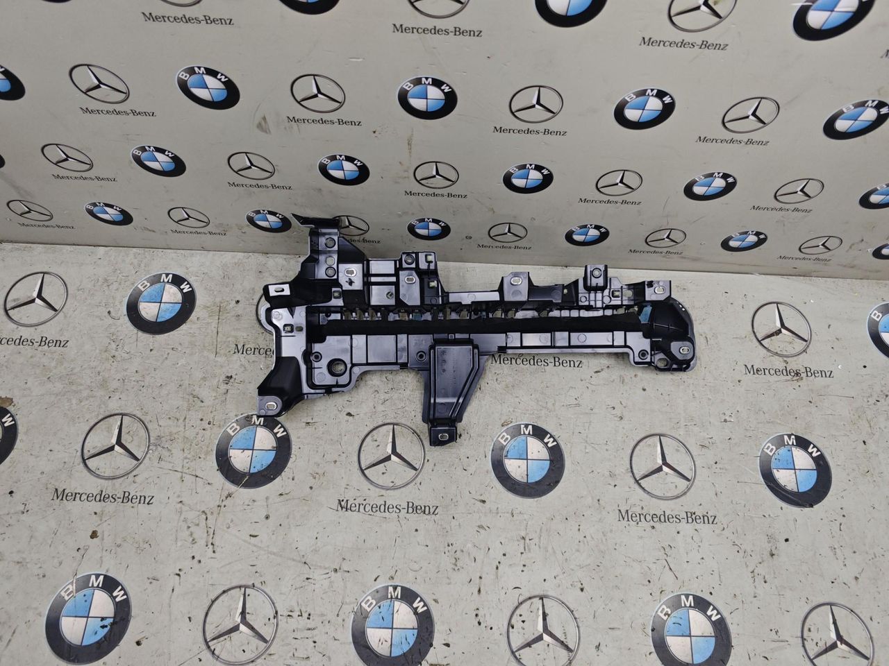 пластик BMW XM G09 2023, 4.4 л., бензин, c5y, полный привод, 9873643