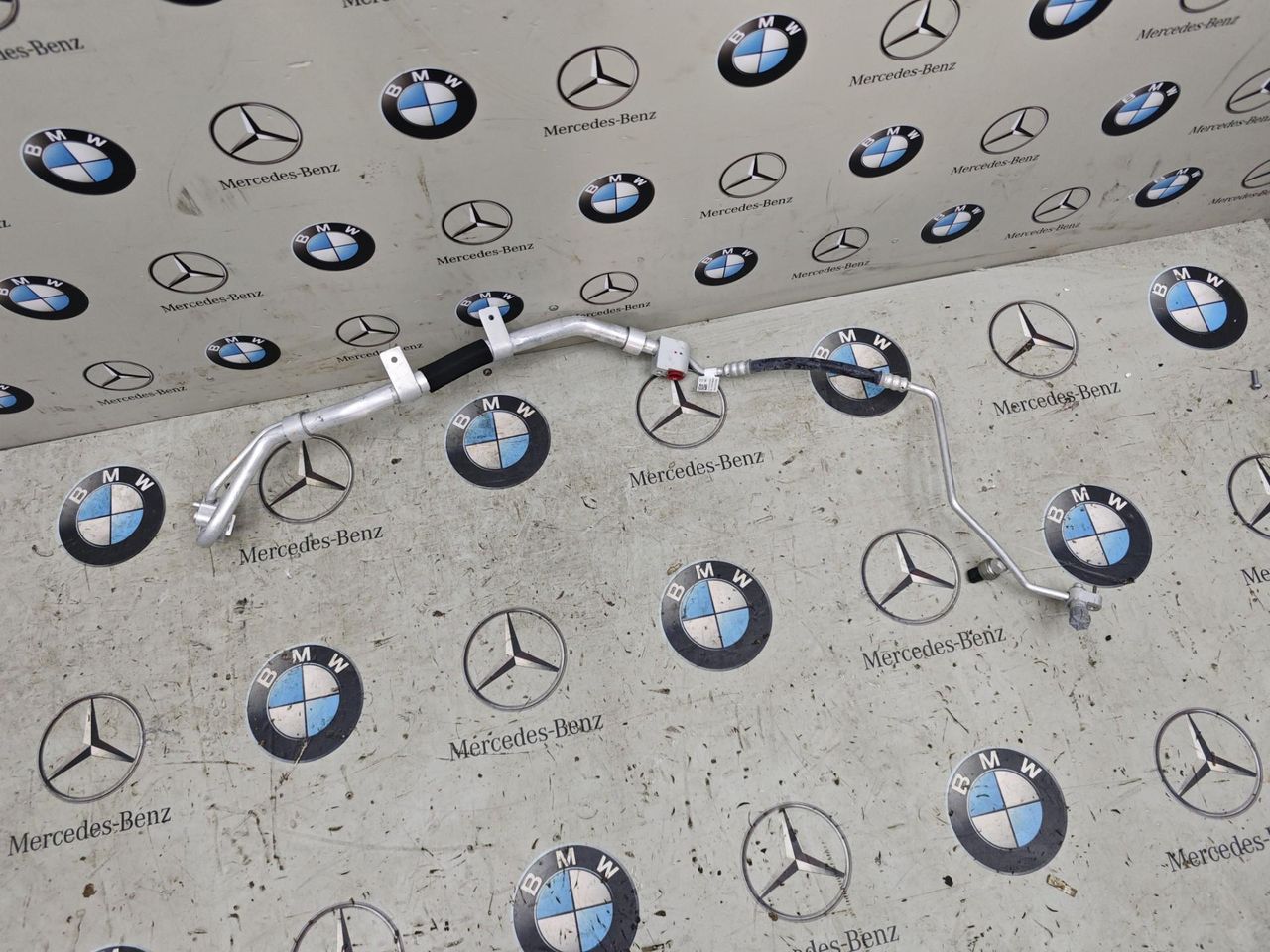 трубка кондиционера BMW XM G09 2023, 4.4 л., бензин, c5y, полный привод, 7548203