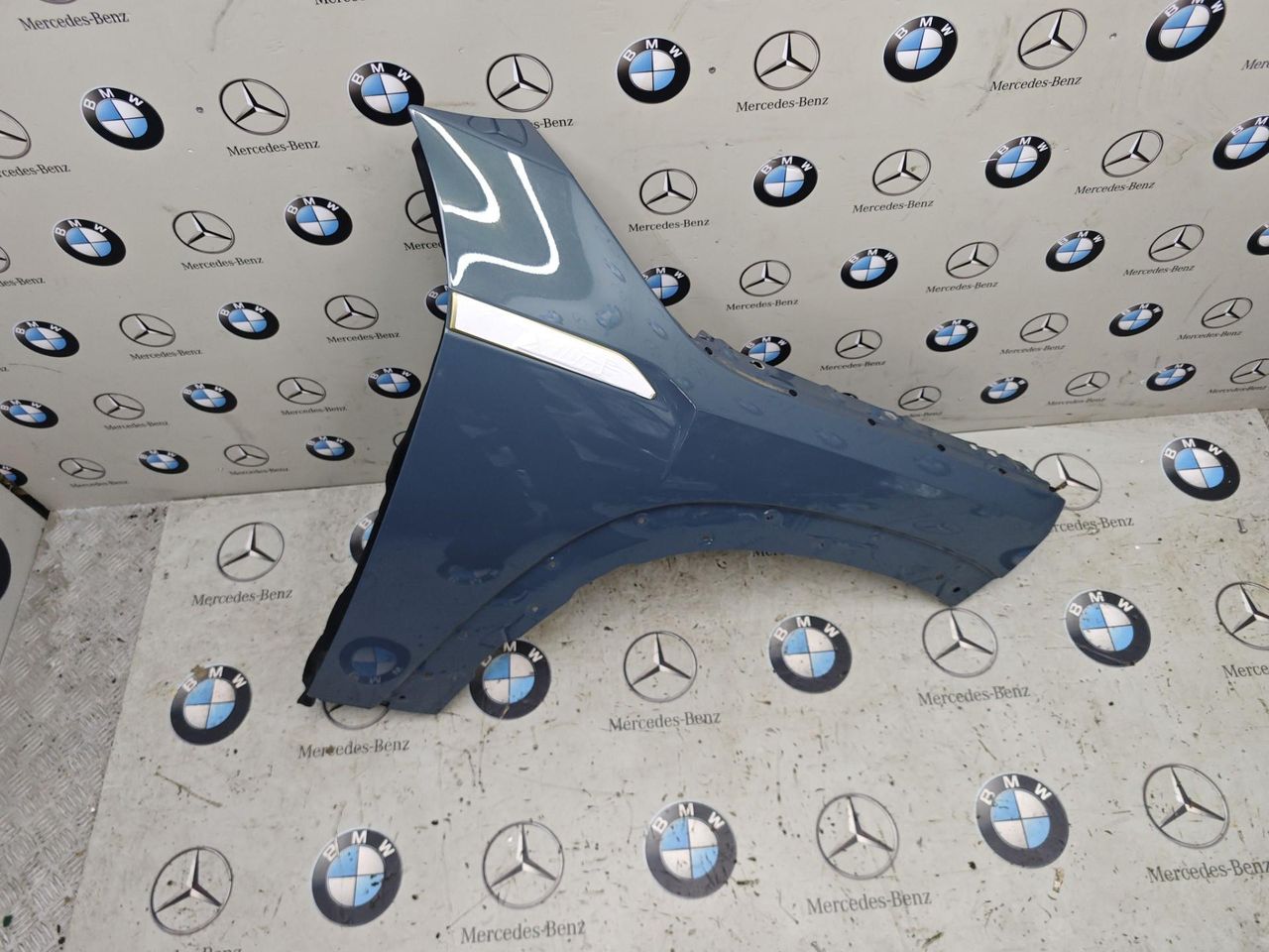 крыло переднее правое BMW XM G09 2023, 4.4 л., бензин, c5y, полный привод, 9451344