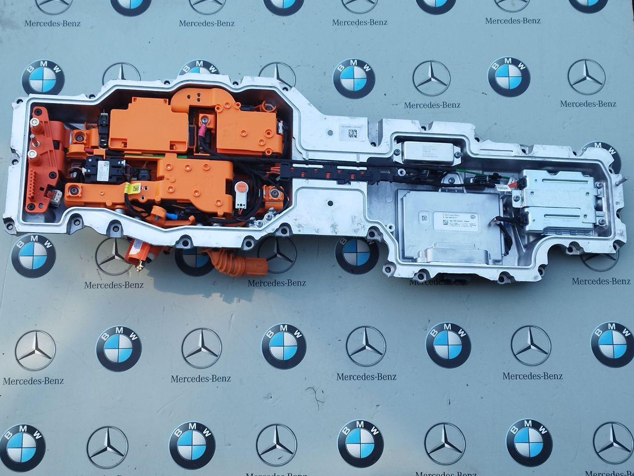 блок управления аккумулятором Mercedes-Benz C-Класс W206 2024, A7893434024, A7899820300, A7899003501, A7893435008